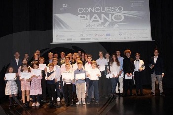 Três alunos da Escola de Música premiados em concurso